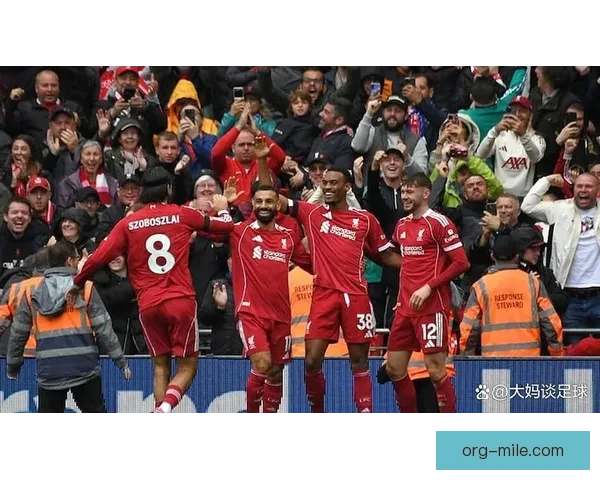 利物浦锁定中场核心格拉文贝赫续约六年直至2032开启红军时代